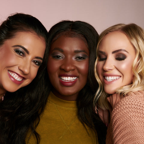 Younique Moodstruck Addiction Palette d'Ombres à Paupières