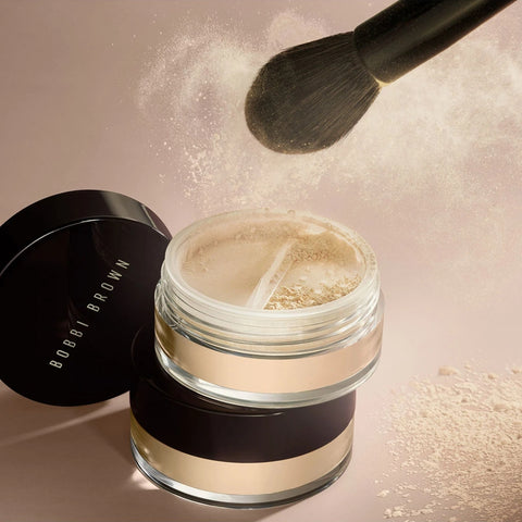 Bobbi Brown Sheer Finish Loose Powder Pale Yellow